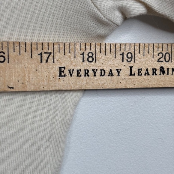 Ralph Lauren Ribbed Knit Turtleneck L Cream Ivory Preppy Old Money Classic Pony - Picture 6 of 8